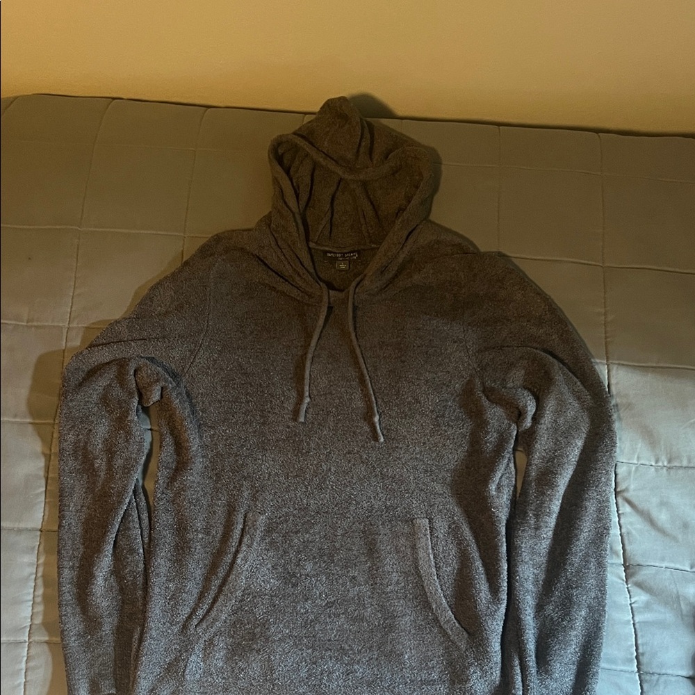 Barefoot dreams hoodie
